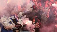 ultras_00.jpg